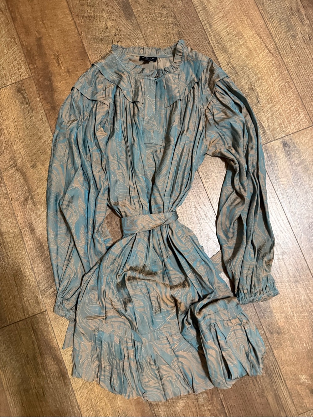Current Air Teal and Beige Printed Long-Sleeve Belted Dress LARGE